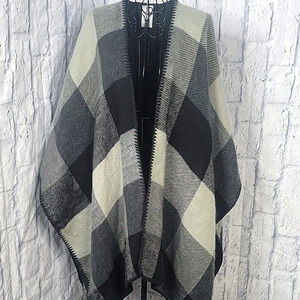 WOOLRICH Black/Gray/White Buffalo Check‎ Reversible Blanket Wrap Poncho OS